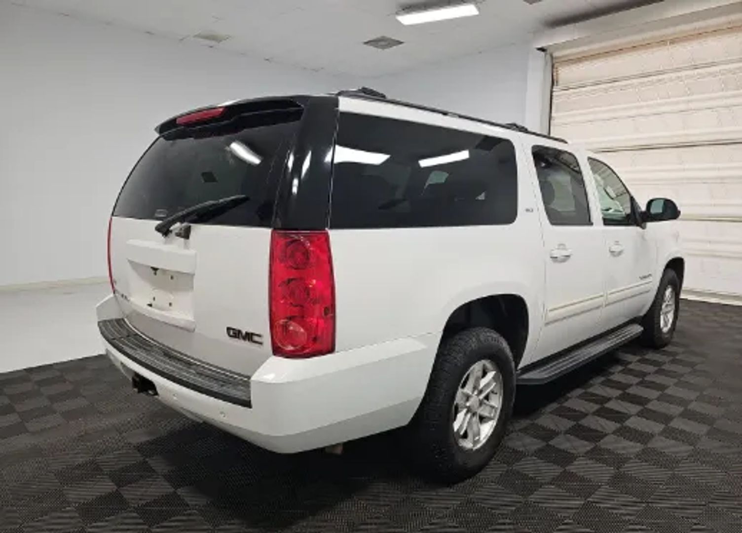 gmc yukon xl 2010 1GKUKKE3XAR259994 image gmc yukon xl 2010 1GKUKKE3XAR259994 image